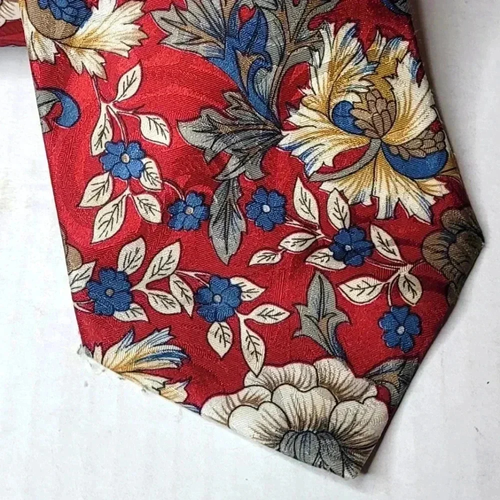 CAMDEN COURT Men's Necktie